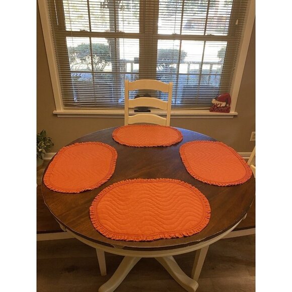 Vintage Quilted Placemats Orange Oval Ruffle Edge Cottage Core 4 ~ 19x13.75 - Picture 1 of 5